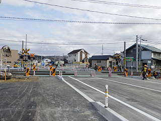 剣吉踏切改良工事